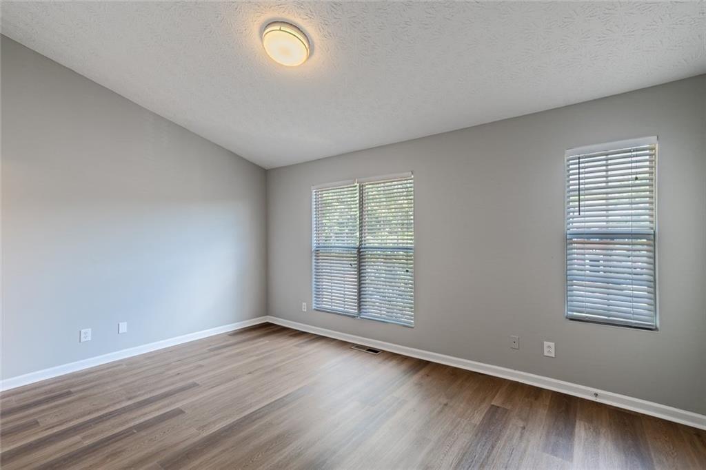 5550 Strathmoor Manor Circle