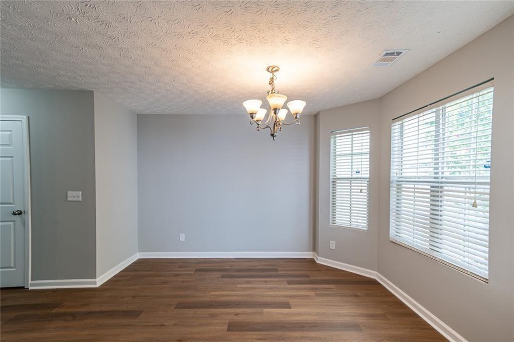 5550 Strathmoor Manor Circle