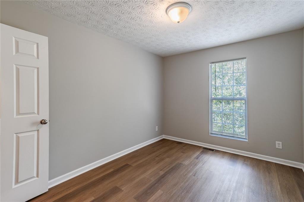 5550 Strathmoor Manor Circle