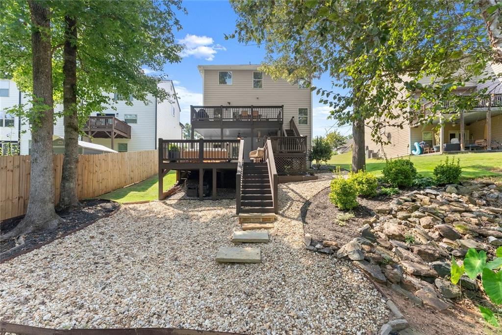 5815 Crest Oak Way
