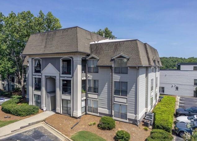 2657 Lenox Road