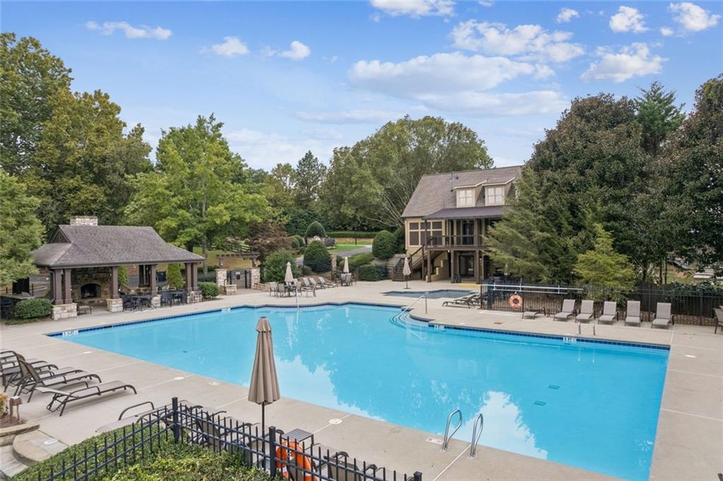 5370 Avonshire Lane