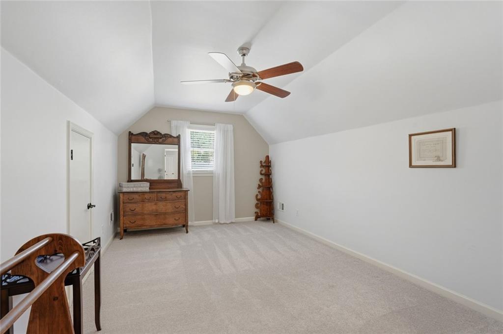 5370 Avonshire Lane