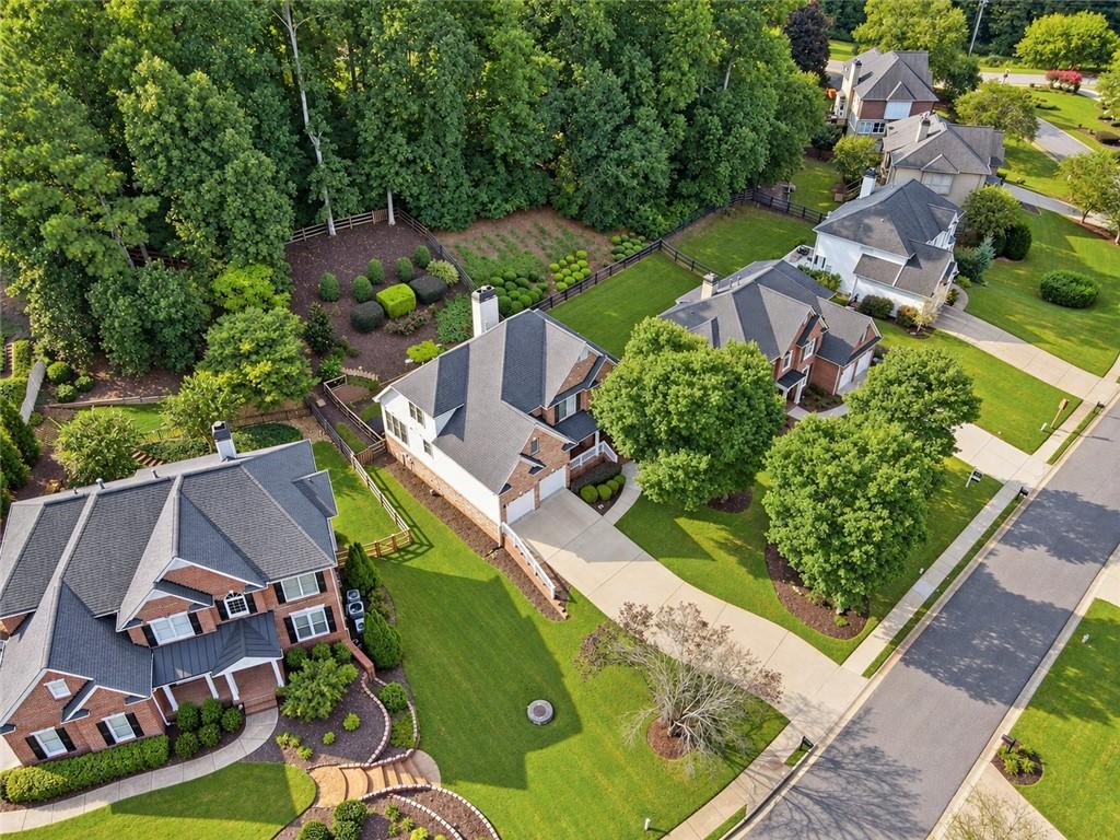 5370 Avonshire Lane