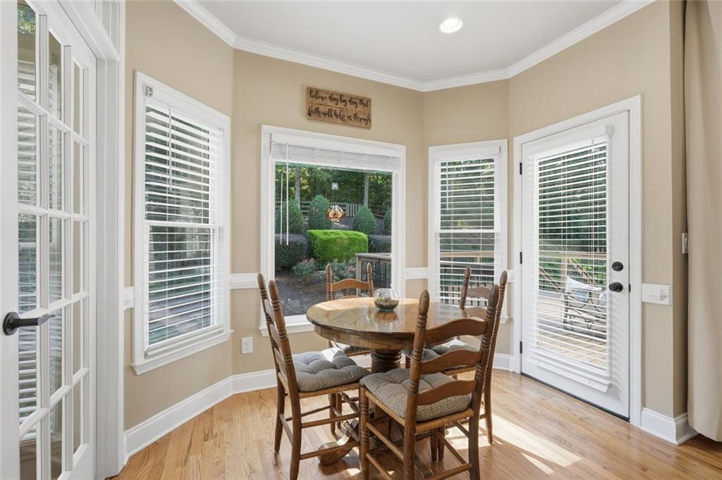 5370 Avonshire Lane