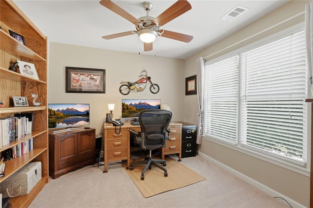 5370 Avonshire Lane