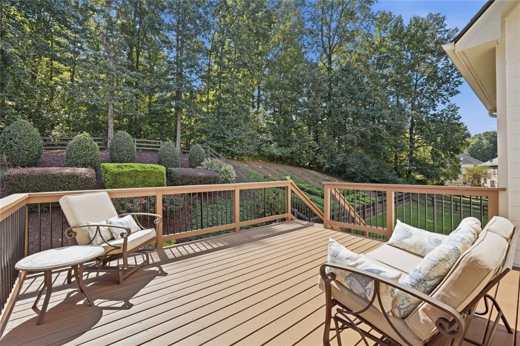 5370 Avonshire Lane