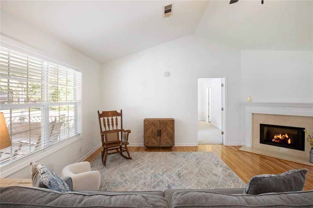 333 Long Branch Crossing
