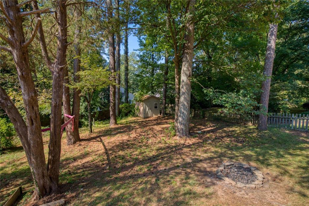 2494 Rhoanoke Drive