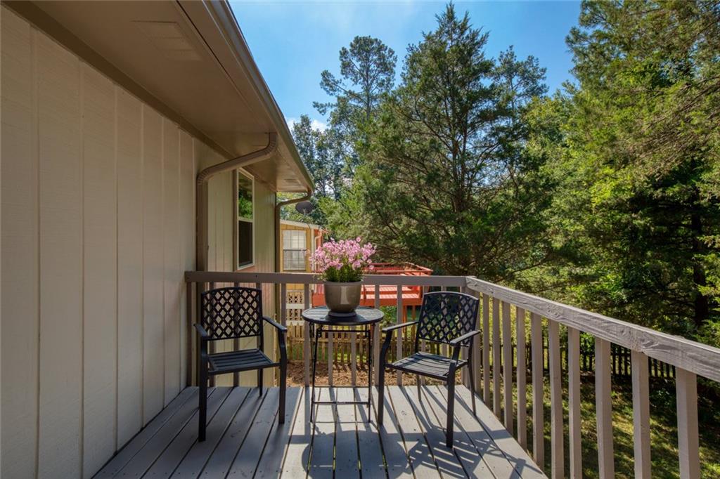2494 Rhoanoke Drive