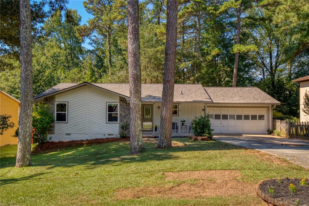 2494 Rhoanoke Drive