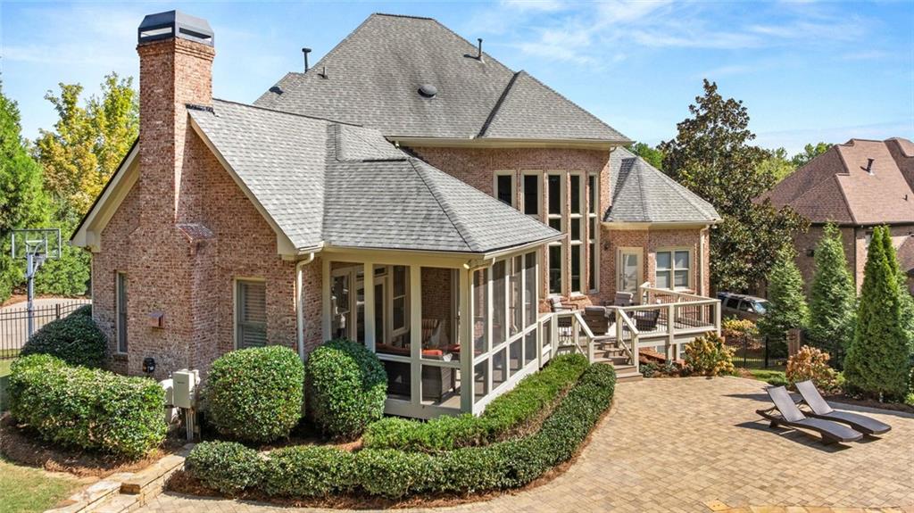 8030 Coventry Pointe