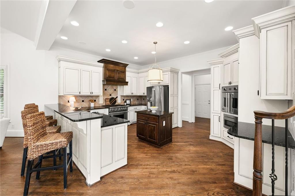 8030 Coventry Pointe