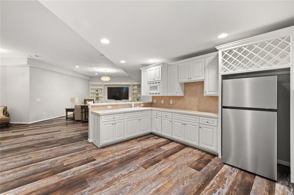 8030 Coventry Pointe