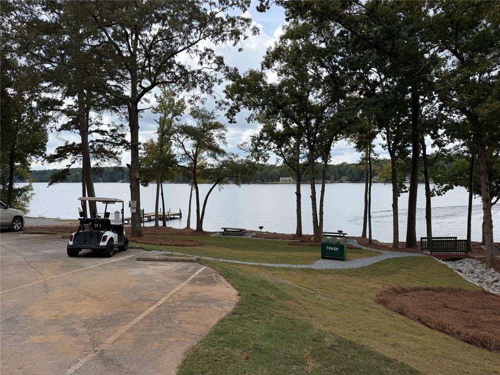 425 Falcon Circle