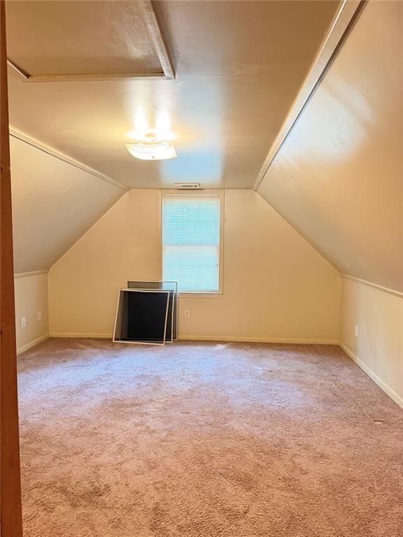 425 Falcon Circle