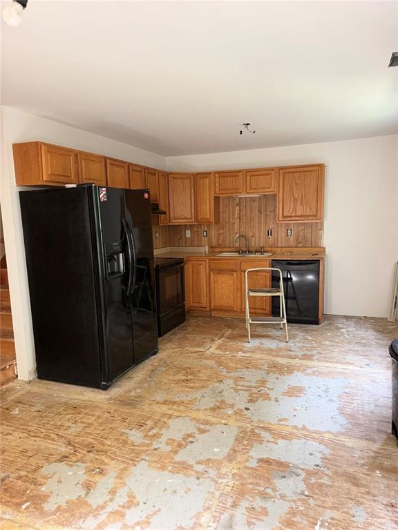 425 Falcon Circle