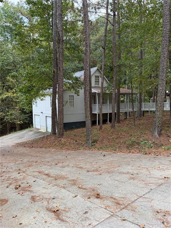 425 Falcon Circle