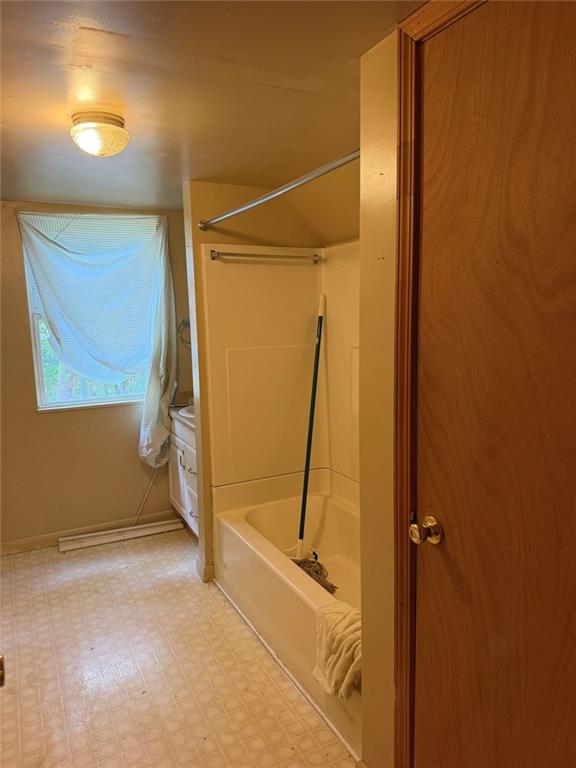 425 Falcon Circle