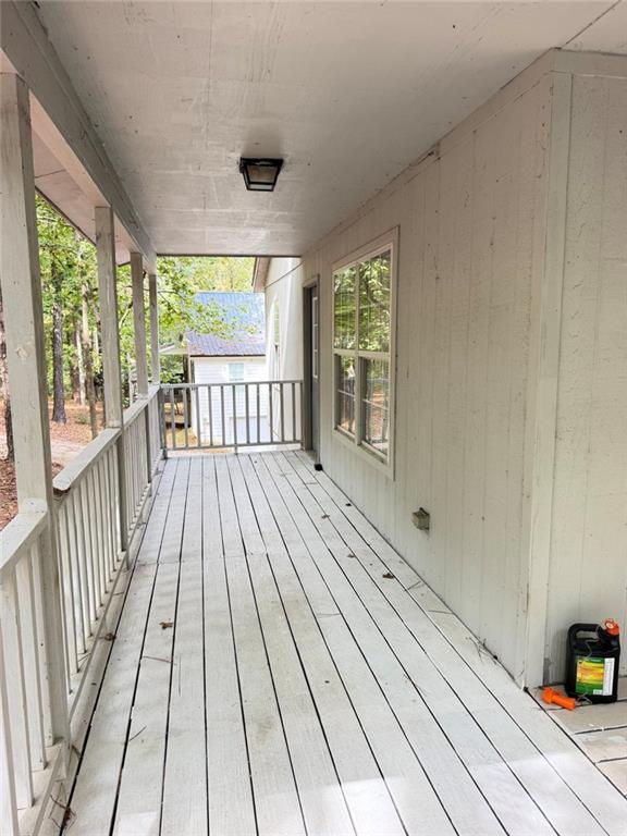 425 Falcon Circle