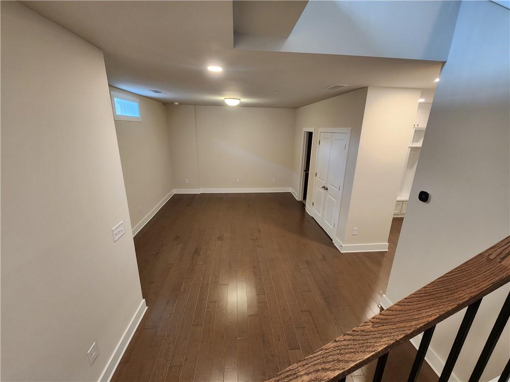 1222 Waterfall Court