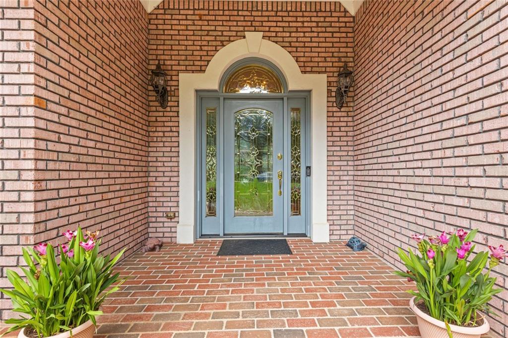 4315 Marble Arch Way