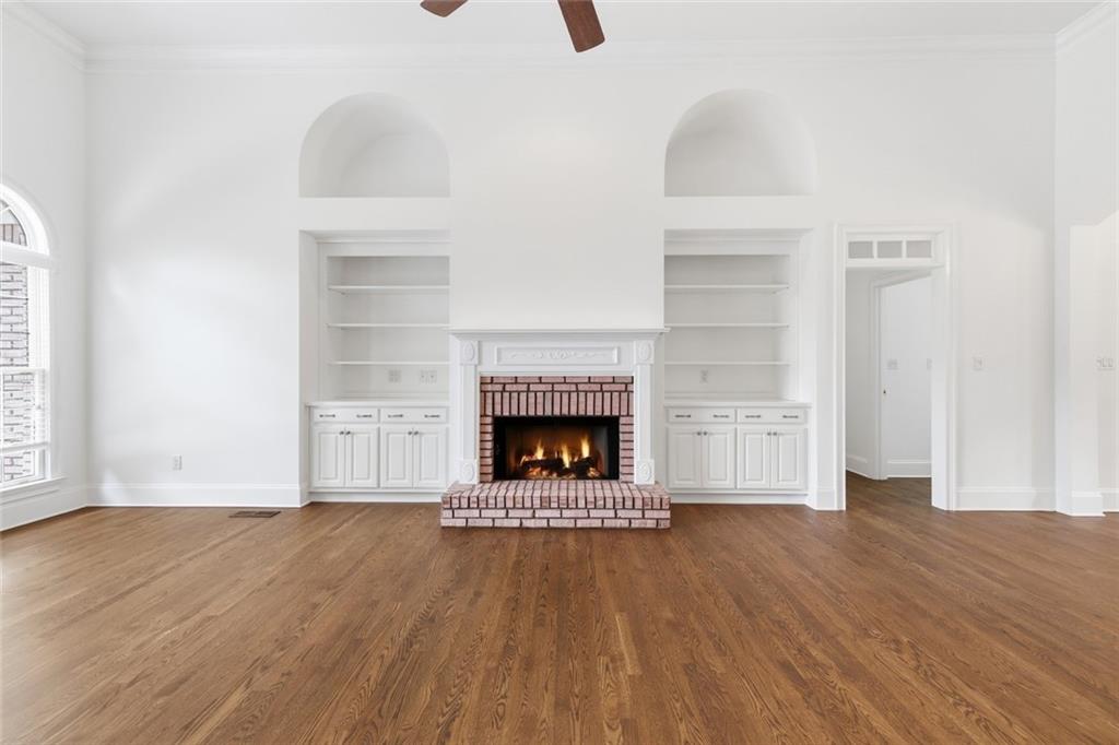 4315 Marble Arch Way