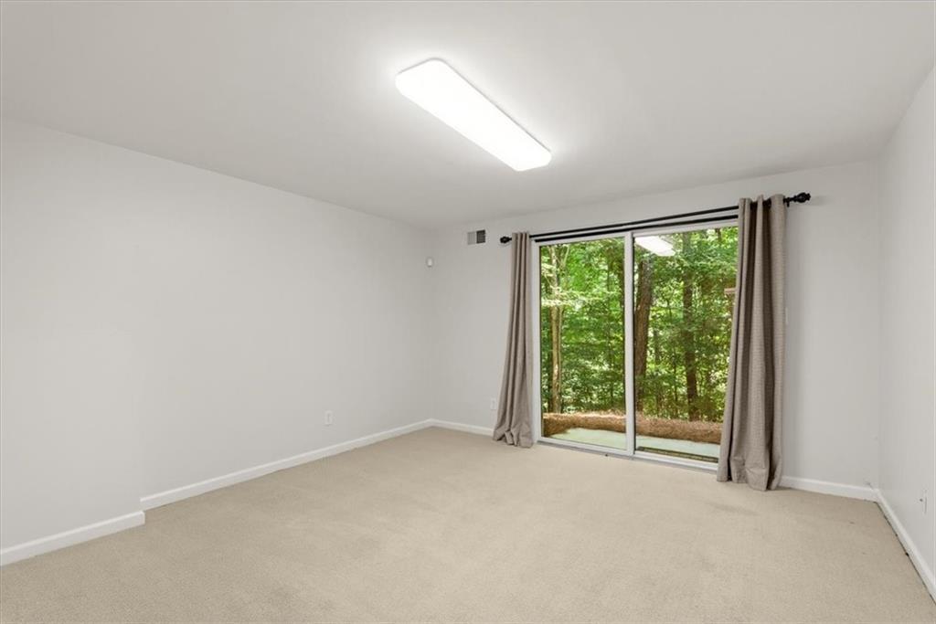 1525 Huntingford Drive