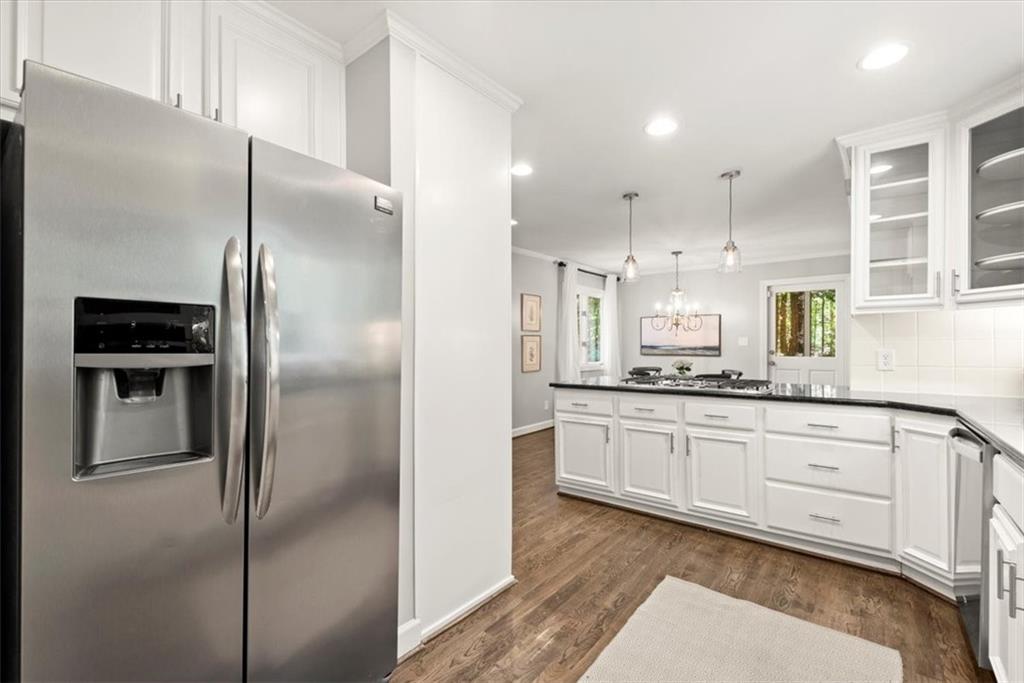 1525 Huntingford Drive