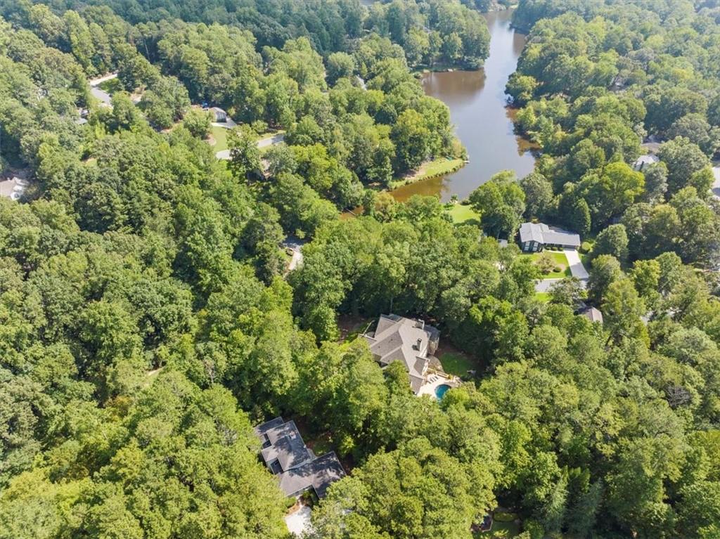 1525 Huntingford Drive