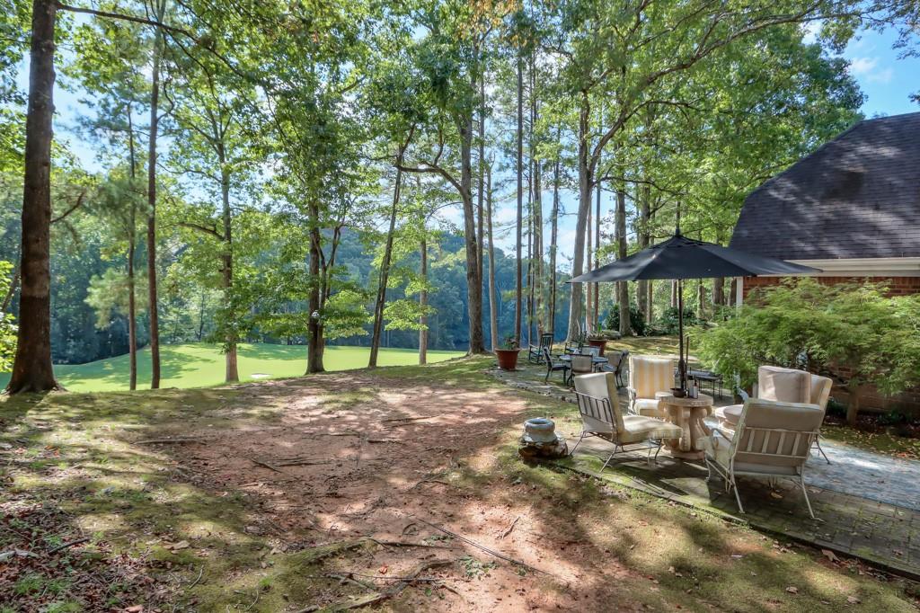 521 Pine Valley Road SE