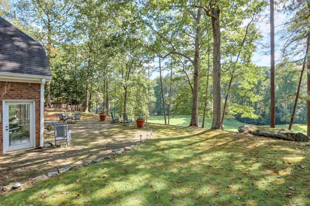 521 Pine Valley Road SE