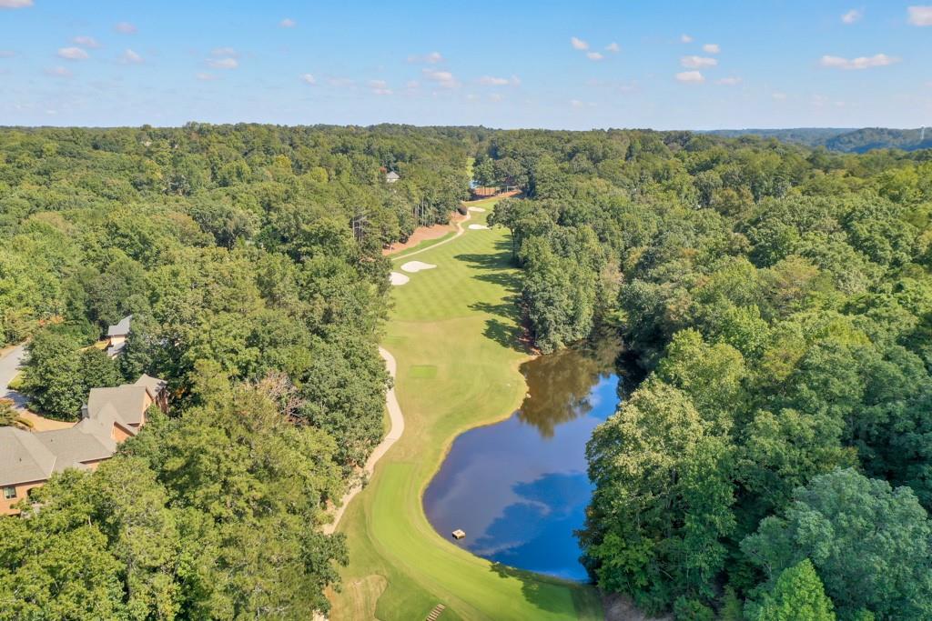 521 Pine Valley Road SE