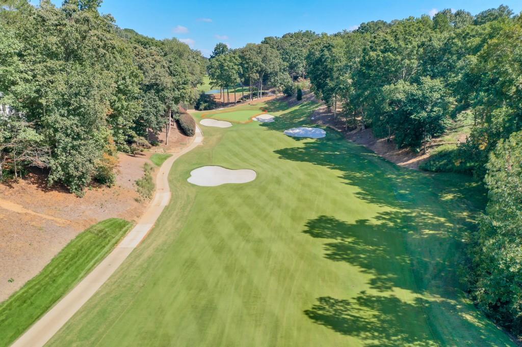 521 Pine Valley Road SE