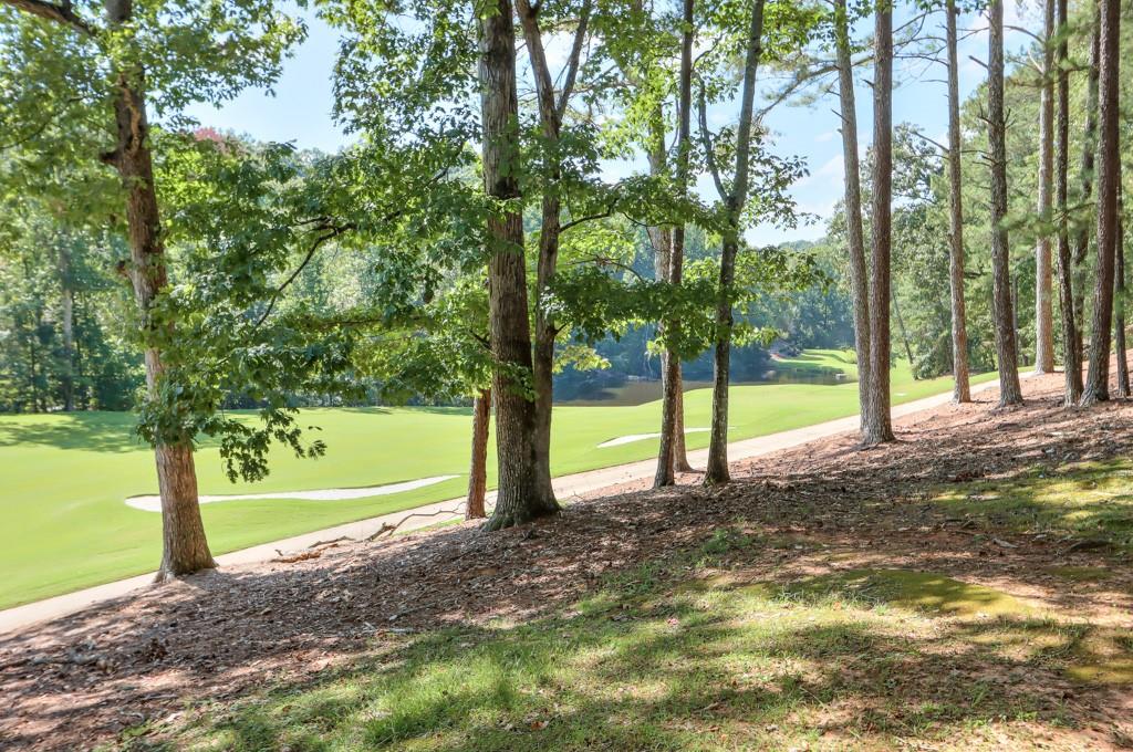 521 Pine Valley Road SE