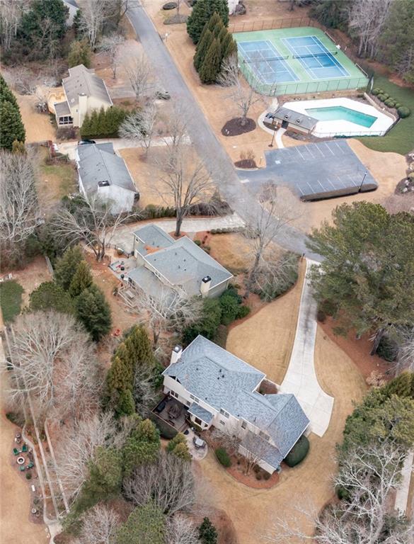 1351 SHEFFIELD Parkway