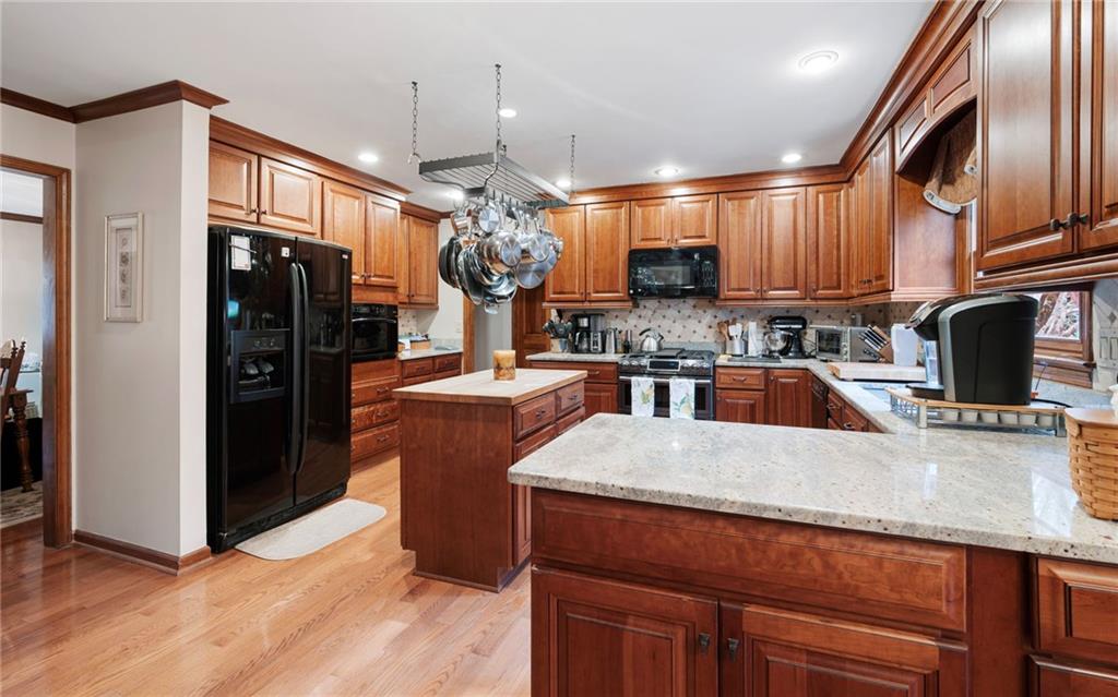 1351 SHEFFIELD Parkway