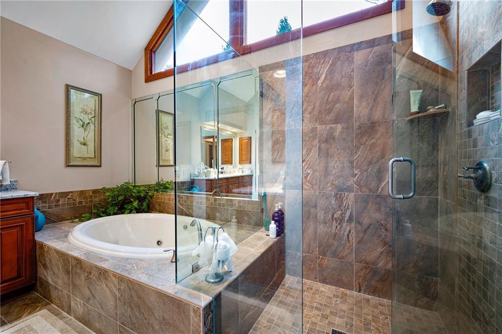 1351 SHEFFIELD Parkway