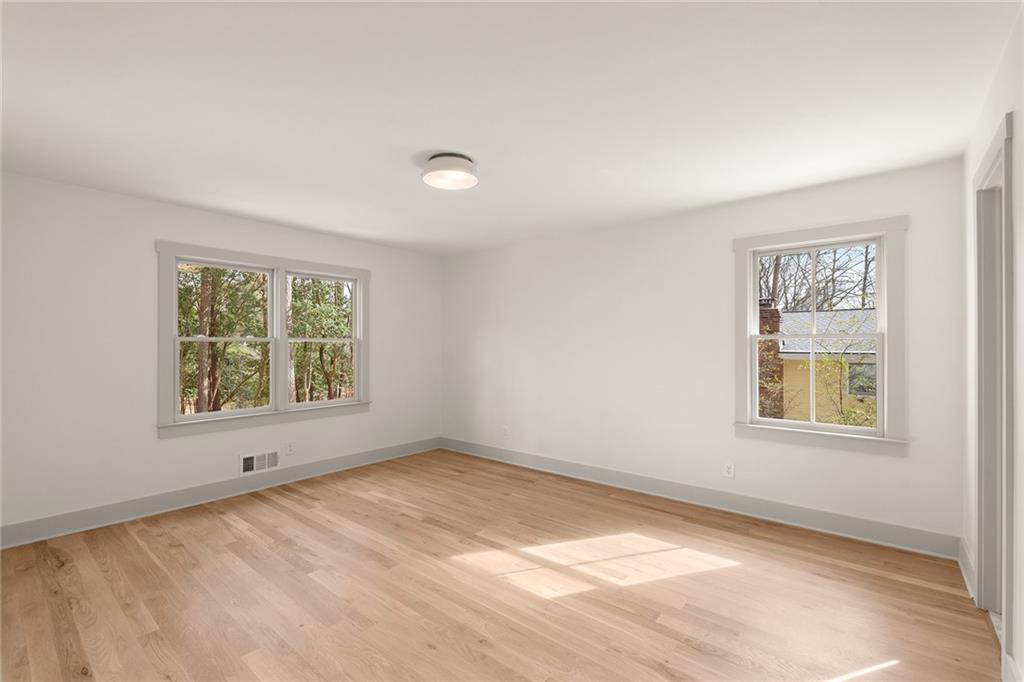 3987 Bonnington Court