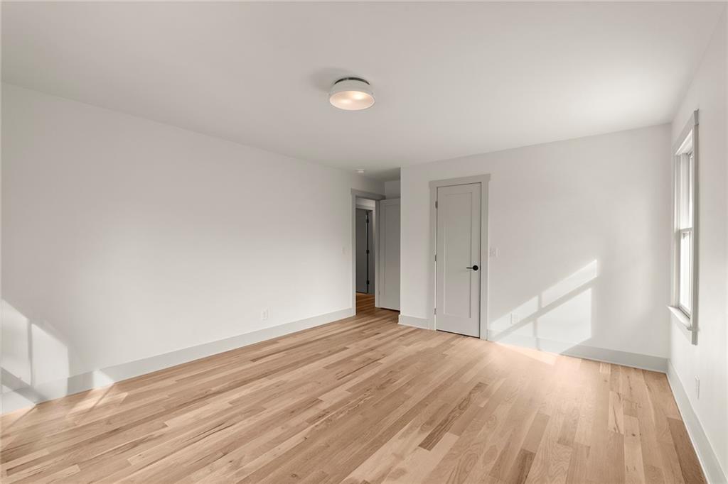 3987 Bonnington Court