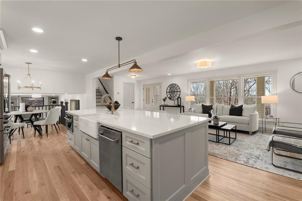 3987 Bonnington Court