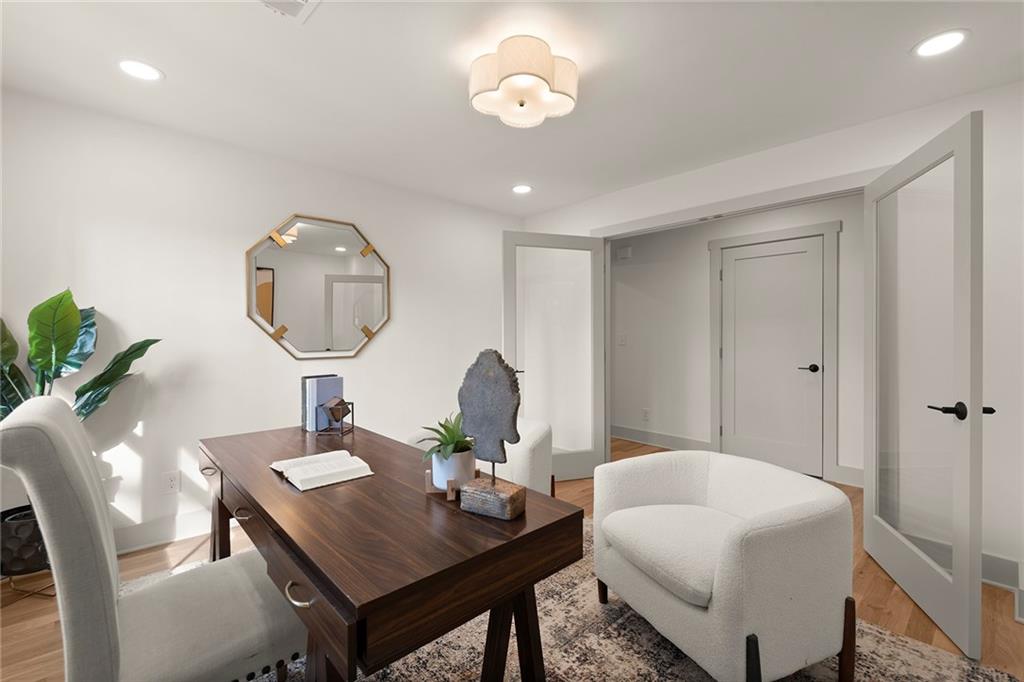 3987 Bonnington Court