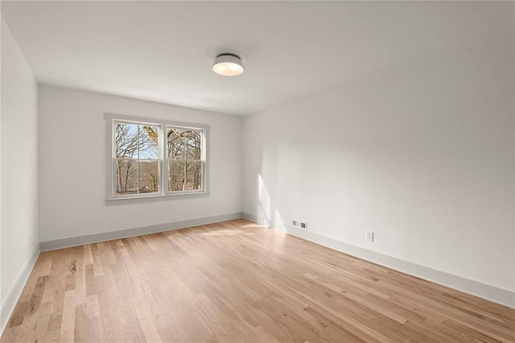 3987 Bonnington Court