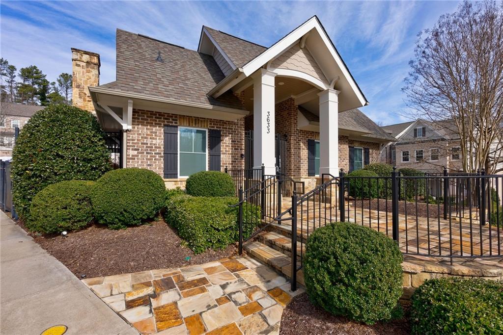 2124 Sonoma Drive SE