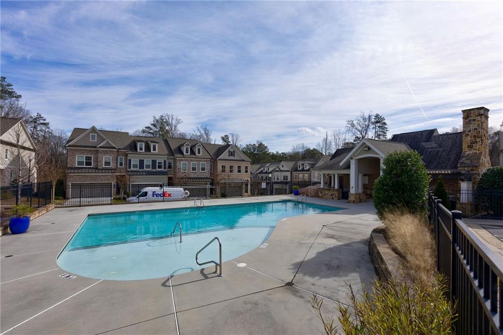 2124 Sonoma Drive SE