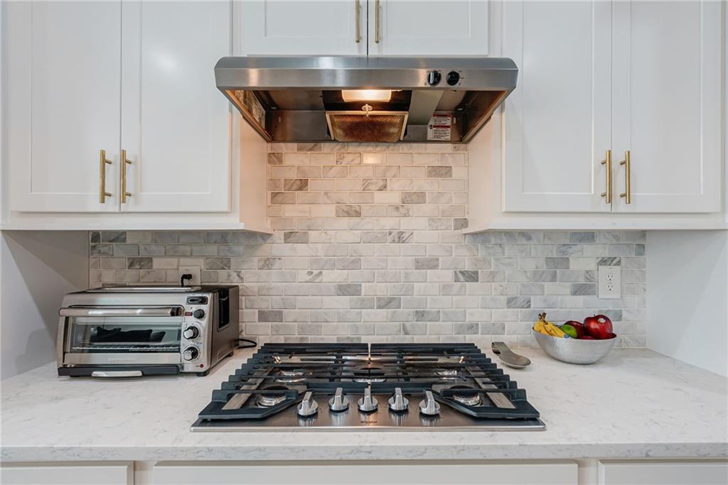 2124 Sonoma Drive SE