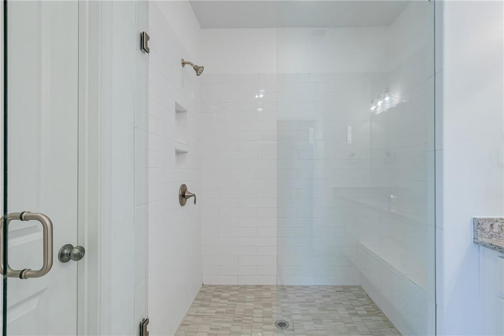 2124 Sonoma Drive SE