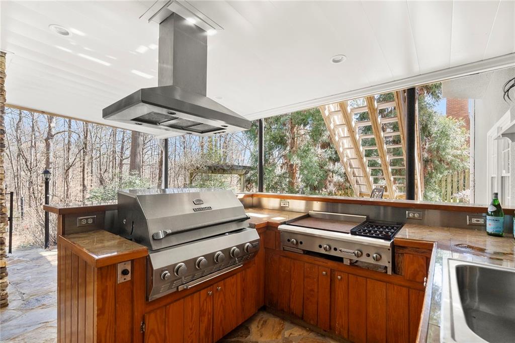 3676 Sope Creek Farm SE