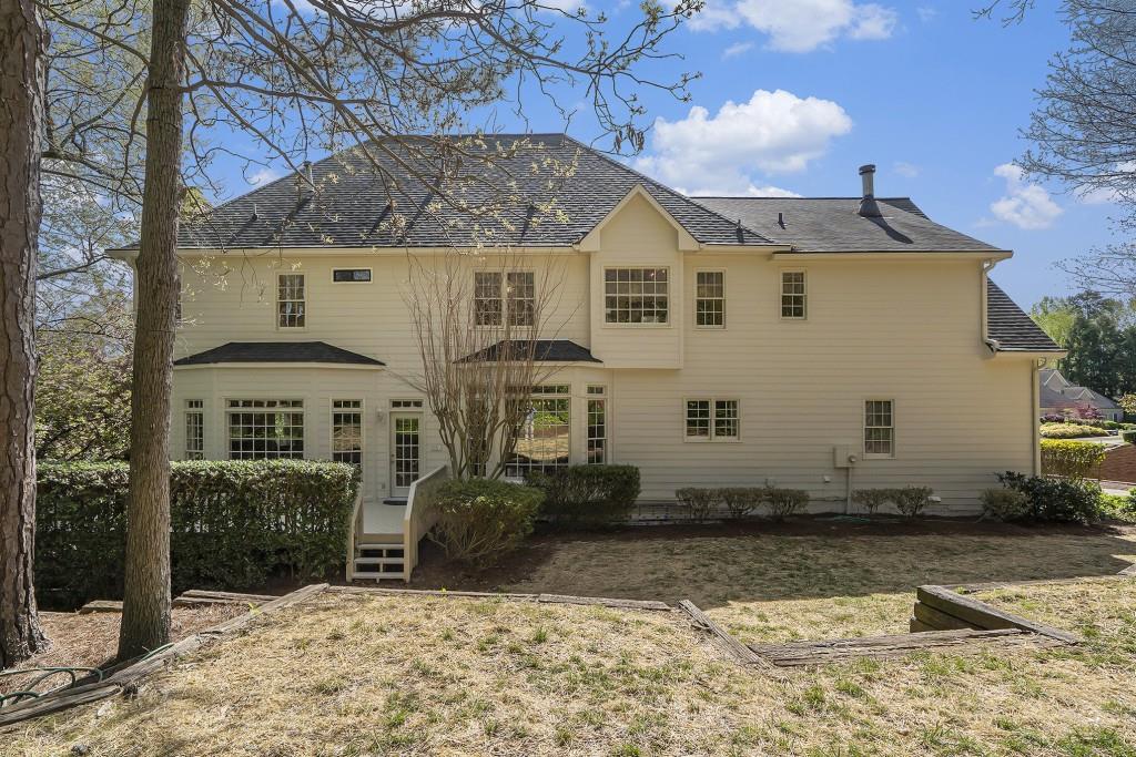 1161 Clarendon Drive