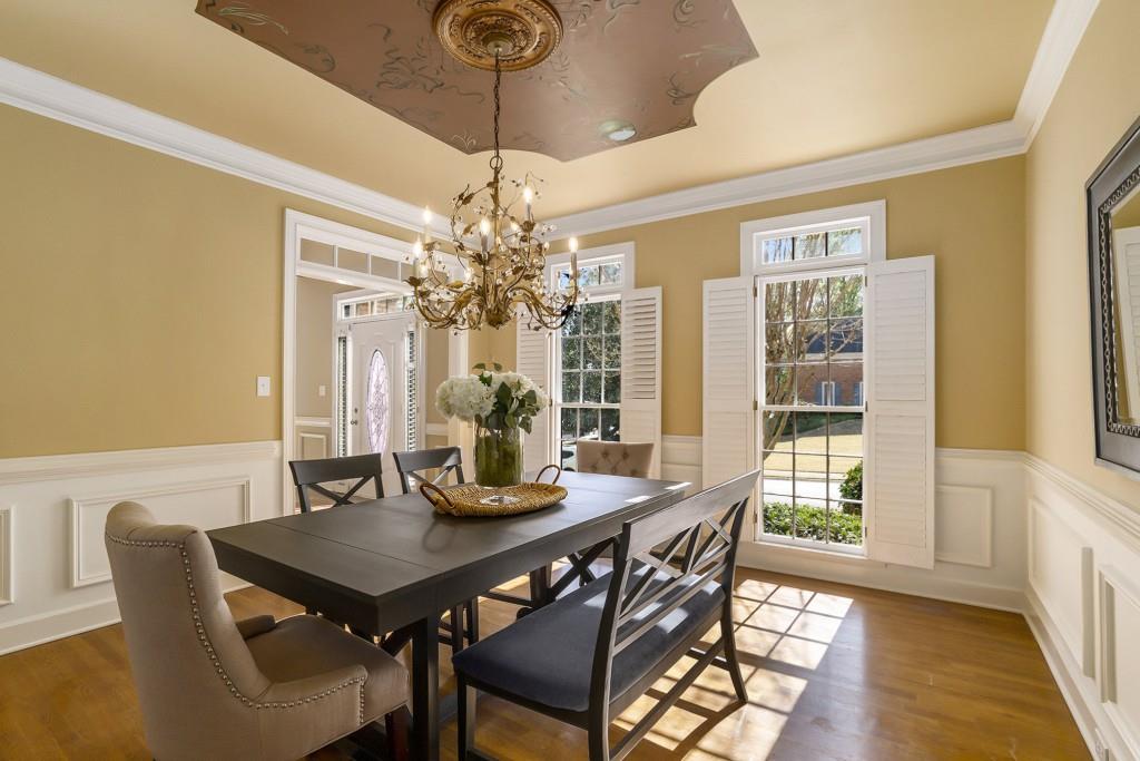 1161 Clarendon Drive